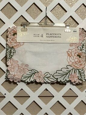 Floral Peach & Green Embroidered Placemat Set of 4